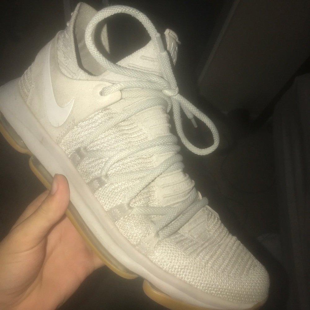 KD 10 LIMITED EDITION gum bottom